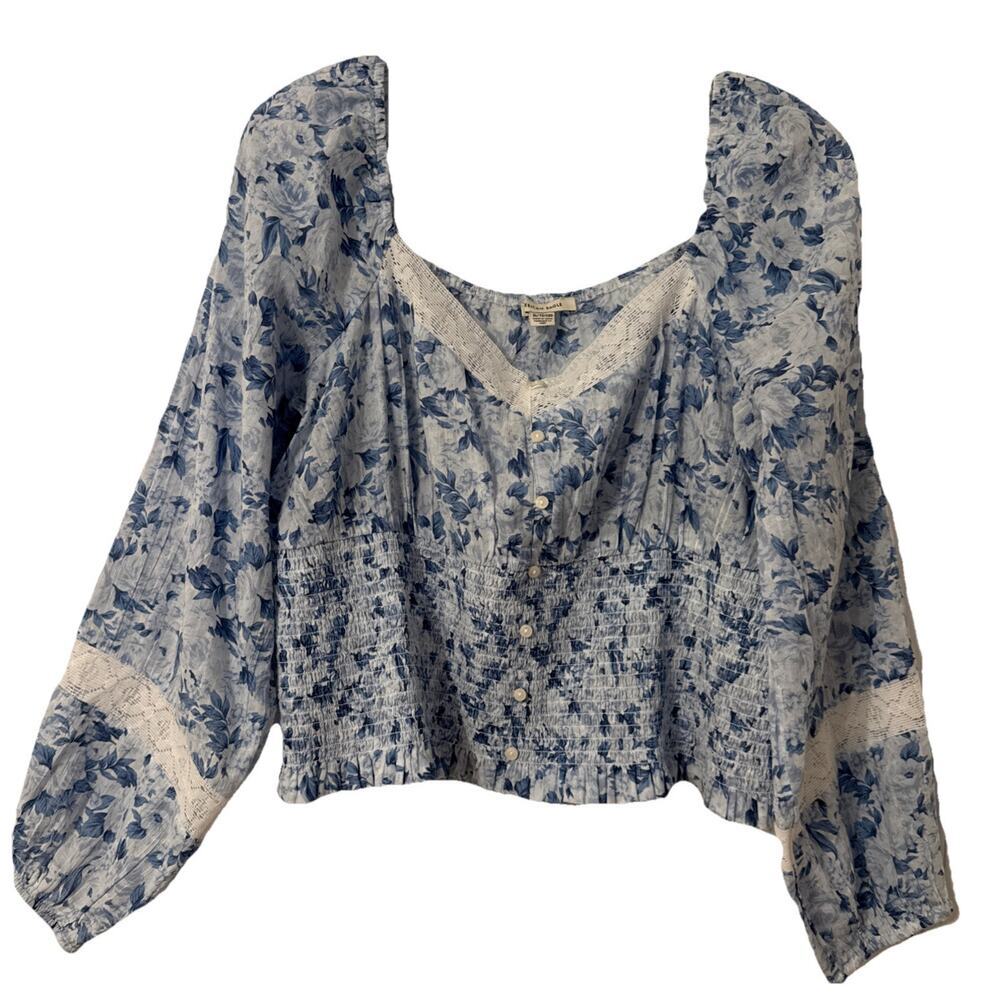 Amercian Eagle Outfitters Boho Blue White Floral Button Smocked Crop Top XL